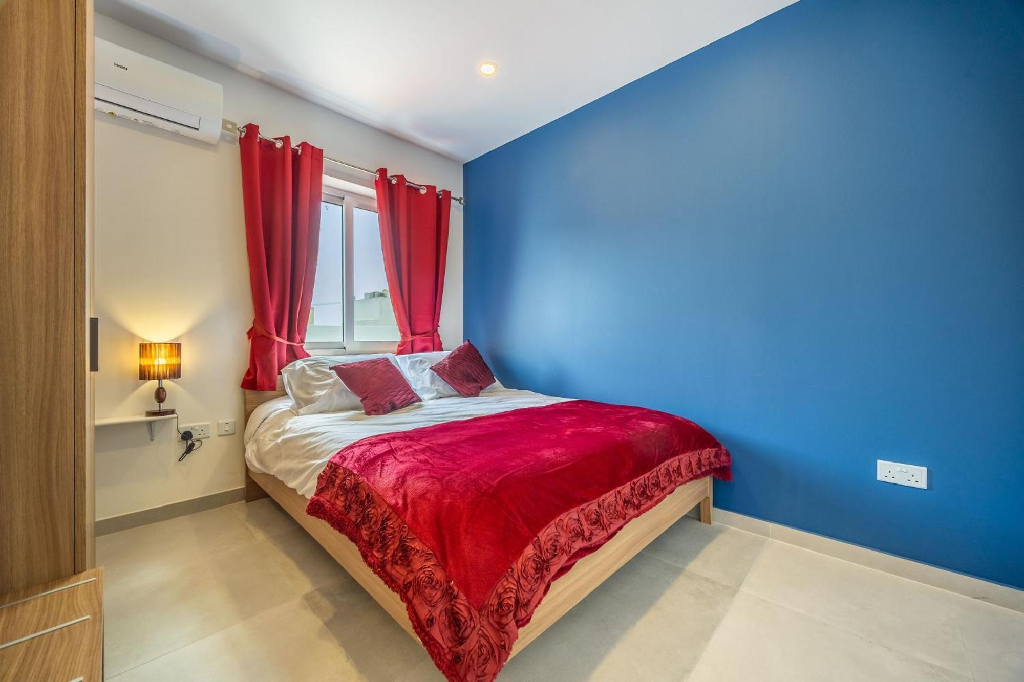 Sleek & Stylish 2Br Accommodation With Large Private Terrace - Close To Saint Julian'S & Tigne Shopping Mall Sliema Luaran gambar
